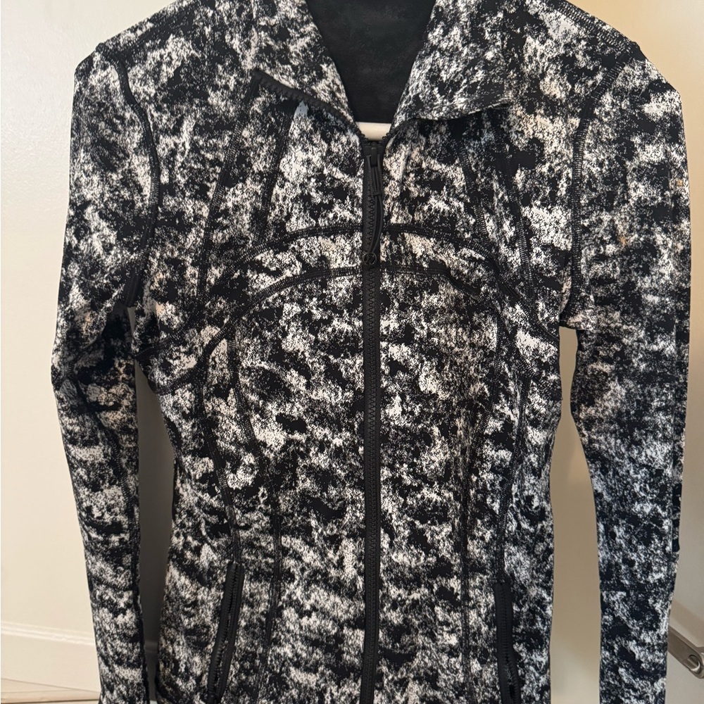 lululemon athletica Black & White Marbled Zip Jacket
